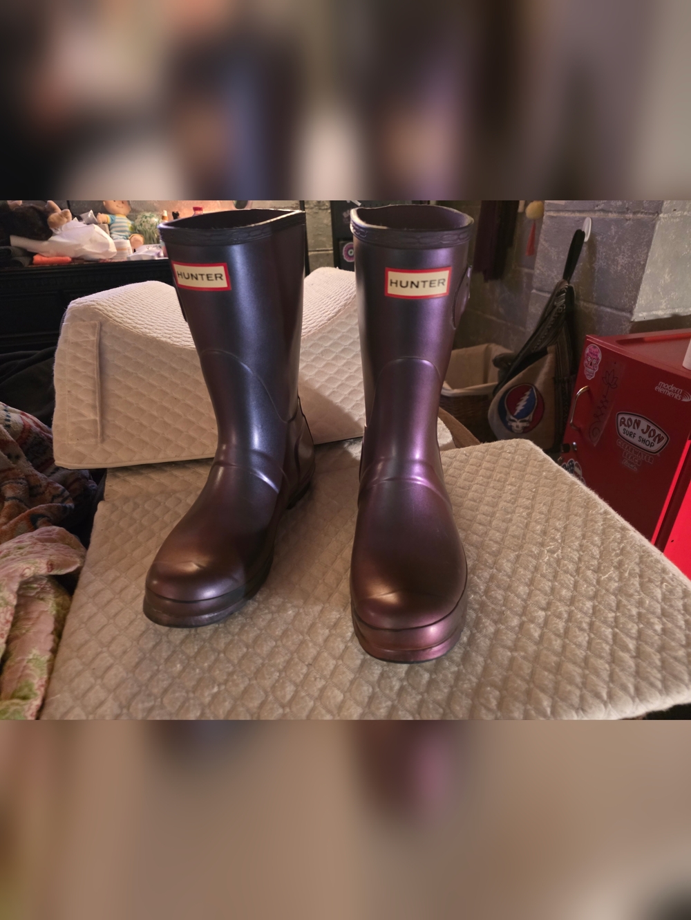Hunter Short Rain Boots in Iridescent Plum